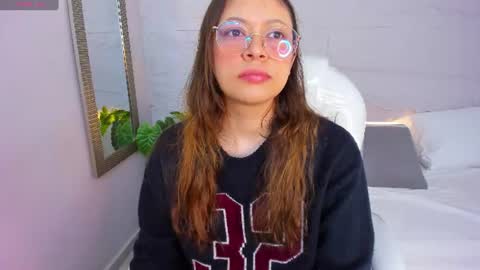Snapshot of lanna_18_ chatting on June 2026 11:36:01 AM Lanna online show from June 2026 11:36:01 AM