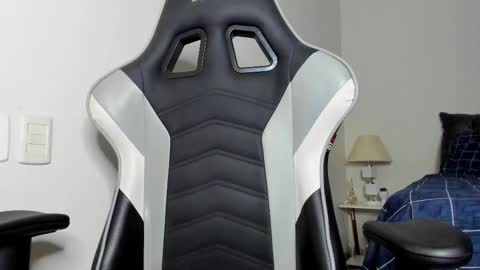 Lanna online show from February 2025 01:09:01 AM