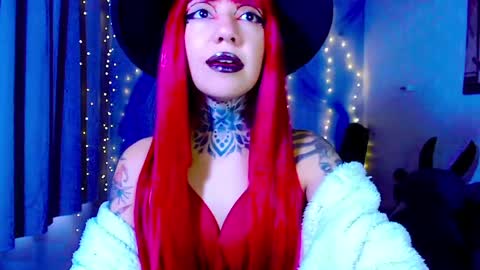 LANNIE   online show from April 2026 01:28:01 PM