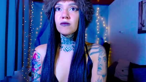 LANNIE   online show from May 2026 12:54:02 PM