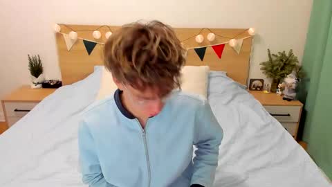 Fandi online show from January 2025 05:23:01 AM