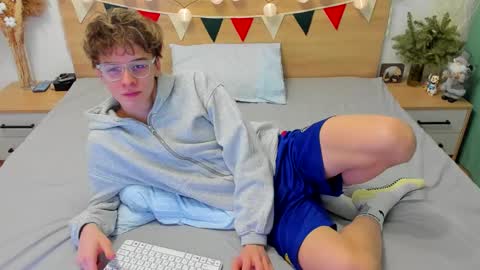 Fandi online show from January 2025 05:26:02 AM