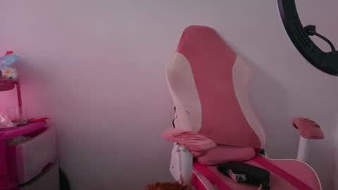 Snapshot of lara_aisha chatting on July 2026 07:19:02 PM LARA online show from July 2026 07:19:02 PM