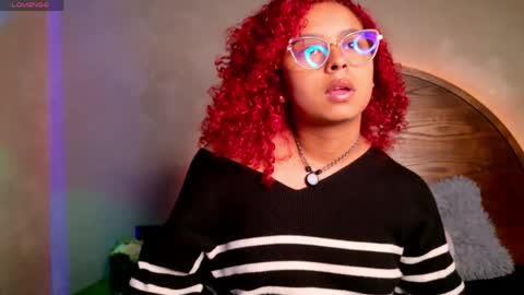 lara_curly online show from March 2026 10:26:01 AM