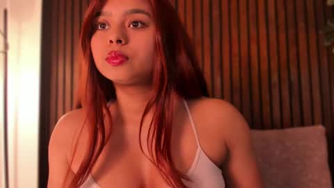 Lara  online show from September 2025 08:36:01 PM