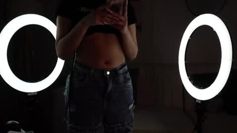 Lara Madisson online show from November 2025 04:44:01 AM