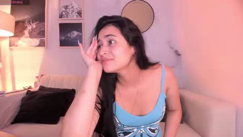 Snapshot of lara_madisson chatting on July 2026 04:40:01 AM Lara Madisson online show from July 2026 04:40:01 AM