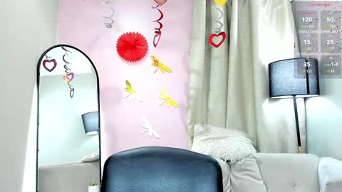      700  200   online show from February 2025 06:23:01 AM