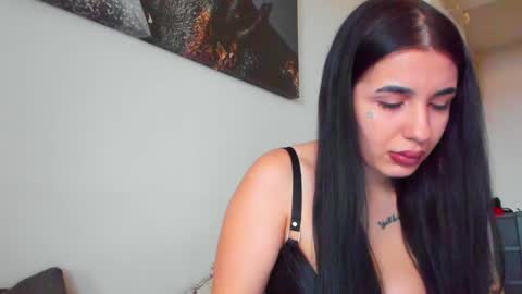 Lara online show from January 2025 06:56:02 AM