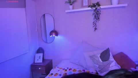 Snapshot of laraa_rouss_ chatting on November 2025 03:42:02 AM laraa rouss online show from November 2025 03:42:02 AM