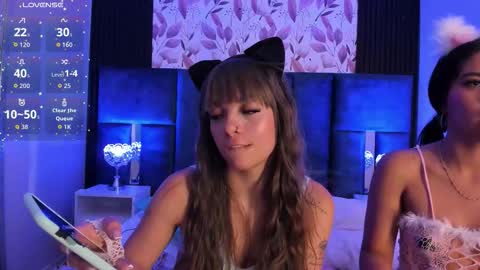 Lara online show from September 2025 11:38:02 PM