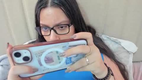 lara online show from February 2025 06:24:02 PM