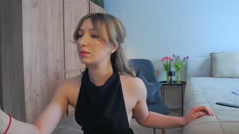 LaraKanes online show from February 2025 08:09:01 AM