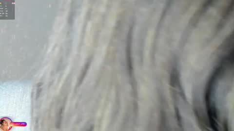 Lara  online show from September 2025 01:44:02 PM