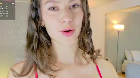 Snapshot of laralane_ chatting on June 2026 02:15:02 PM Lara online show from June 2026 02:15:02 PM