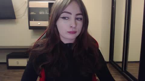 Laralianna online show from January 2025 01:32:01 AM