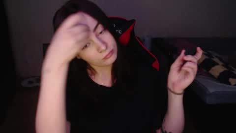 Laralianna online show from March 2026 02:49:01 AM