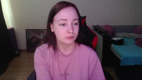 Snapshot of laralianna chatting on May 2026 08:41:01 AM Laralianna online show from May 2026 08:41:01 AM