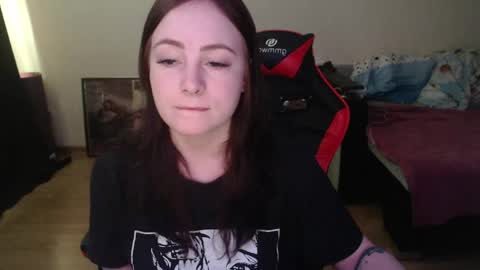 Snapshot of laralianna chatting on May 2026 10:31:02 AM Laralianna online show from May 2026 10:31:02 AM