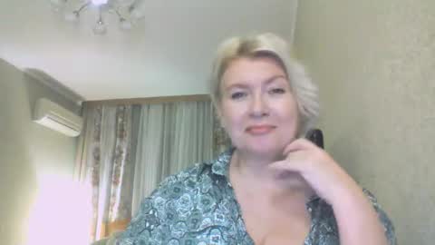 laramrs online show from October 2025 04:50:01 PM