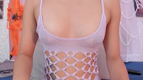 Lara Murphy online show from October 2025 02:39:02 AM