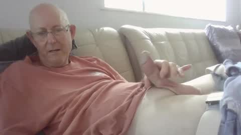 largerthan-   say hi on entry online show from January 2026 03:11:02 AM