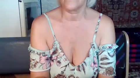 Snapshot of larisaq4ugo24 chatting on July 2026 11:26:02 AM larisaq4ugo24 online show from July 2026 11:26:02 AM