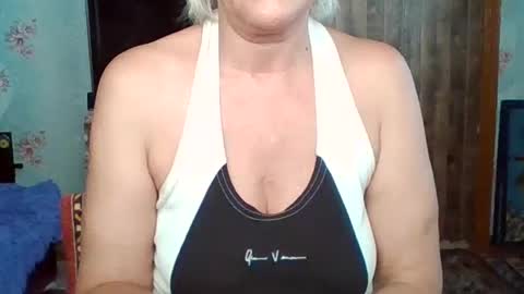 Snapshot of larisaq4ugo24 chatting on July 2026 07:33:01 AM larisaq4ugo24 online show from July 2026 07:33:01 AM
