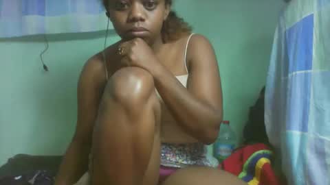 larissa645771 online show from October 2025 07:47:02 PM