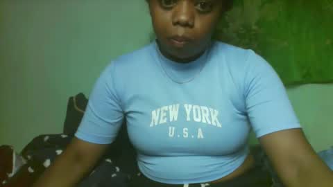 larissa645771 online show from March 2026 06:58:01 PM