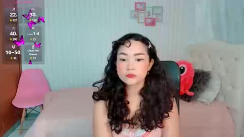 Snapshot of larissalove_doll chatting on September 2025 08:24:02 PM Larissas online show from September 2025 08:24:02 PM