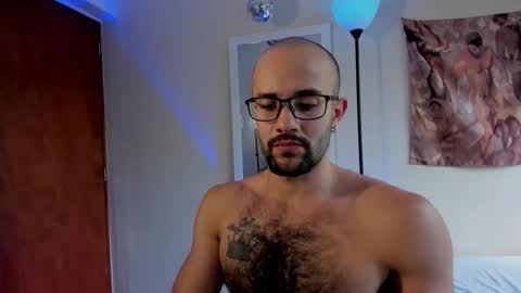 Snapshot of larry_stewart chatting on March 2026 05:35:01 PM larry_stewart online show from March 2026 05:35:01 PM