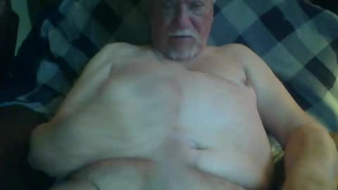 larryw01 online show from June 2026 02:05:01 PM