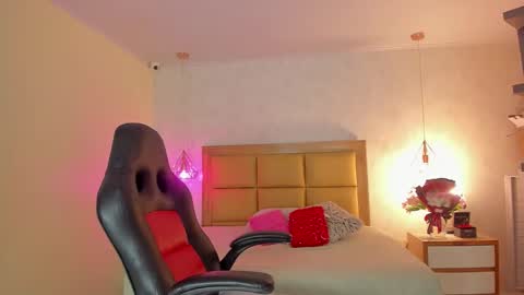  MIA  online show from February 2026 12:25:01 PM