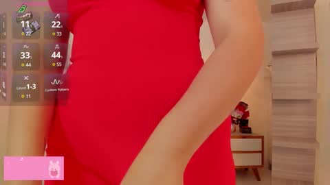 Snapshot of larsonmia chatting on March 2026 12:22:01 PM MIA online show from March 2026 12:22:01 PM