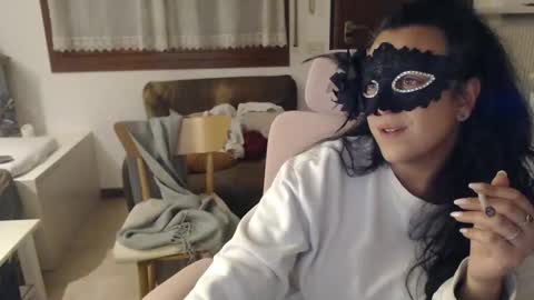 Auri online show from March 2025 03:56:01 AM