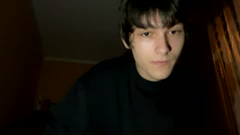 Snapshot of latenight_b chatting on June 2026 07:37:01 PM Chillboy online show from June 2026 07:37:01 PM