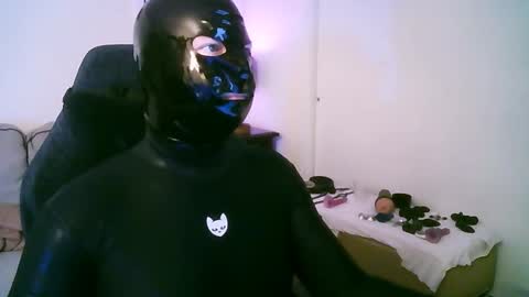 latexminheadroom online show from March 2026 06:53:02 AM
