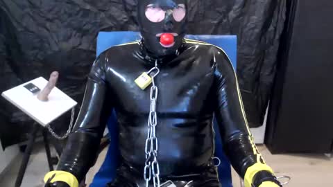 Snapshot of latexslaafboy2 chatting on February 2025 07:15:01 AM latexslaafboy online show from February 2025 07:15:01 AM