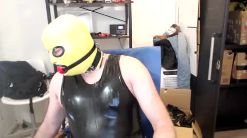 Snapshot of latexslaafboy2 chatting on February 2025 07:09:02 AM latexslaafboy online show from February 2025 07:09:02 AM