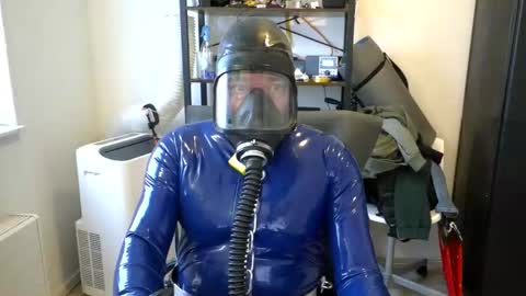 Snapshot of latexslaafboy2 chatting on October 2025 08:45:02 AM latexslaafboy online show from October 2025 08:45:02 AM