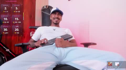 Snapshot of latin_blackmen chatting on March 2026 12:02:02 PM latin_blackmen online show from March 2026 12:02:02 PM