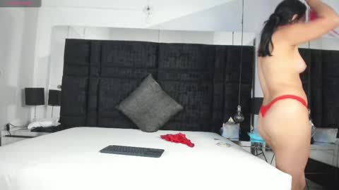 Snapshot of latin_couple20y chatting on March 2025 04:37:02 AM Johana y Santiago online show from March 2025 04:37:02 AM
