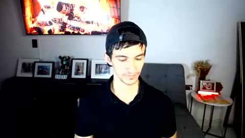 Snapshot of latin_cr7 chatting on July 2026 05:51:01 AM Steven online show from July 2026 05:51:01 AM