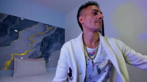 Snapshot of latin_crissex chatting on October 2025 12:06:01 PM crissex online show from October 2025 12:06:01 PM