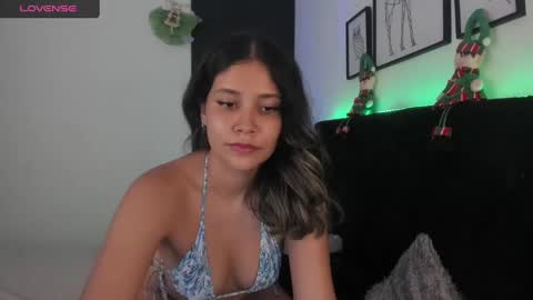 Hanna  online show from December 2024 08:38:01 PM