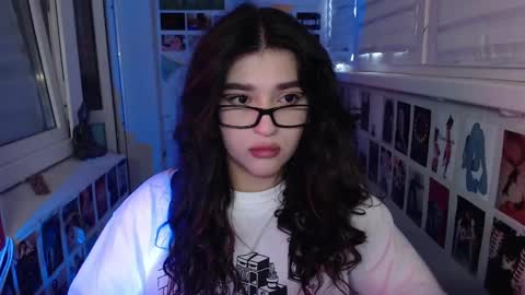 miiiiiiaaaa online show from February 2025 06:24:01 AM