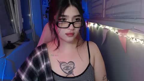 miiiiiiaaaa online show from February 2025 03:45:02 AM