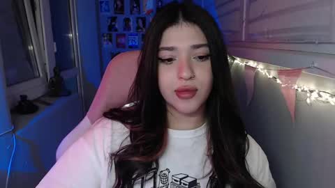 miiiiiiaaaa online show from February 2025 12:08:02 AM