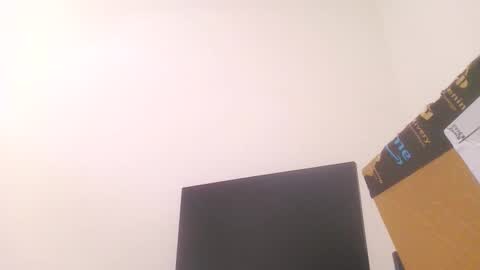 Snapshot of latinabeautycollection chatting on May 2026 01:03:01 AM Latinabeautycollection online show from May 2026 01:03:01 AM